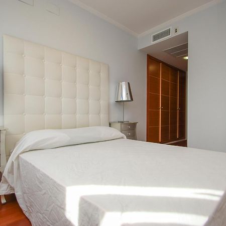 Luxury Apt In Plaza De Espana - Free Parking Севилья Экстерьер фото